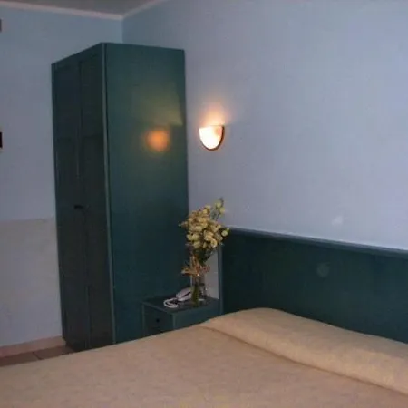 Hotel C0c00n Garden Pescasseroli