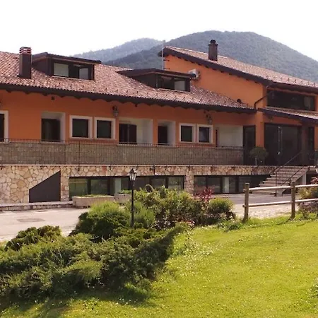 C0c00n Garden Hotell Pescasseroli