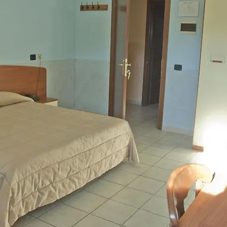 Hotell C0c00n Garden 3*