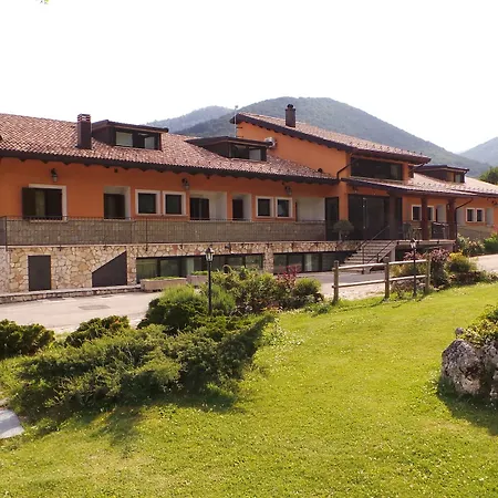 Hotell C0c00n Garden 3*