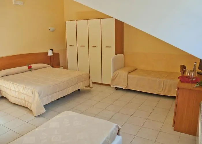 Ξενοδοχείο C0c00n Garden Pescasseroli