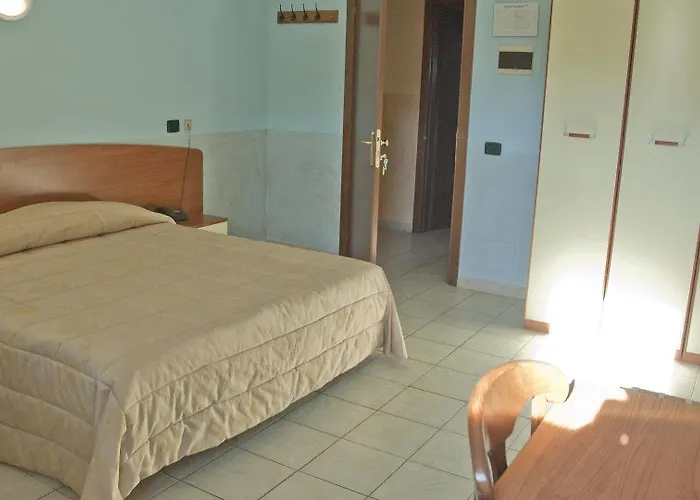 Отель C0c00n Garden 3*